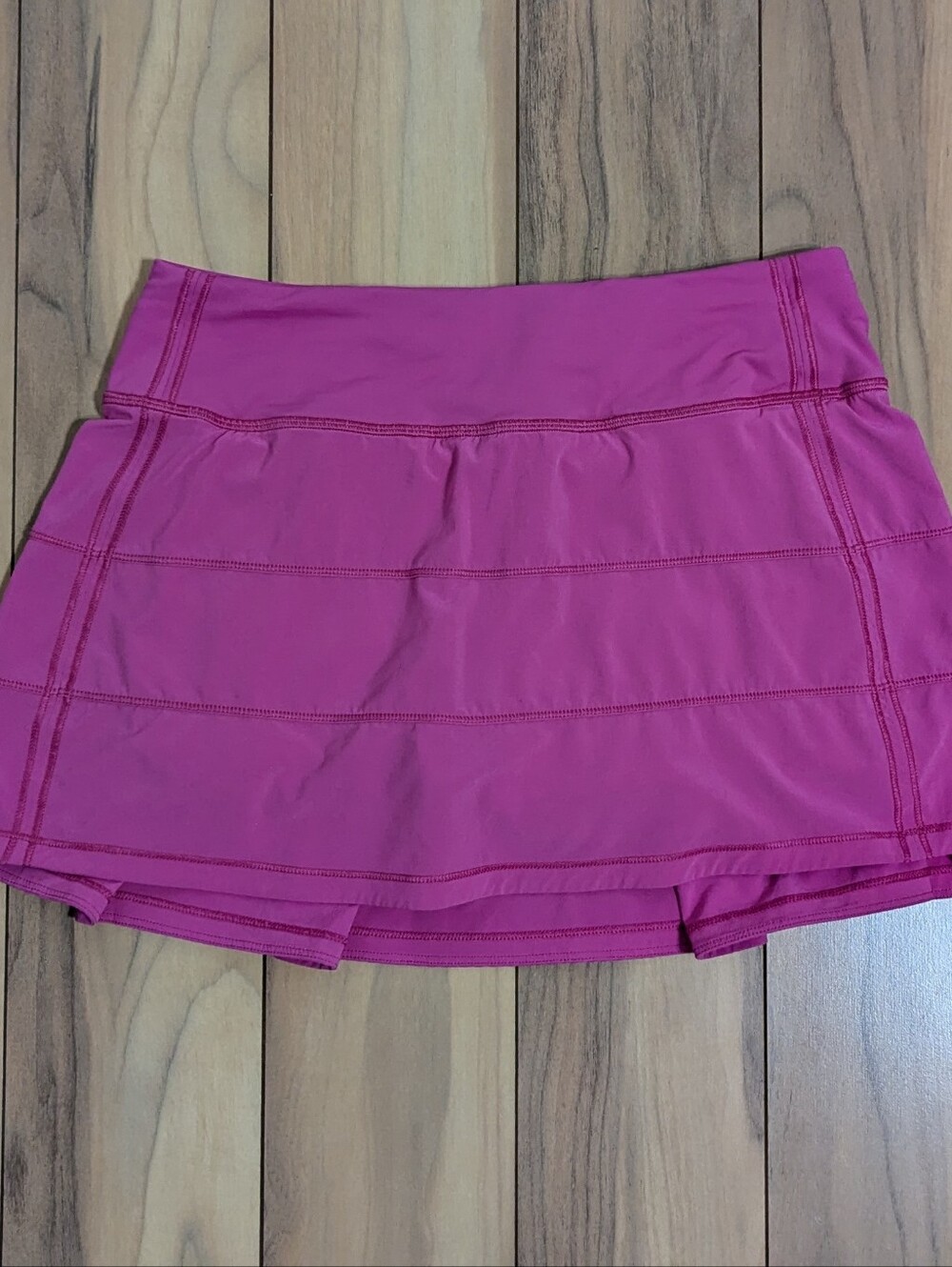 EUC! Lululemon Pace Rival Skirt In Bright Pink Size 4